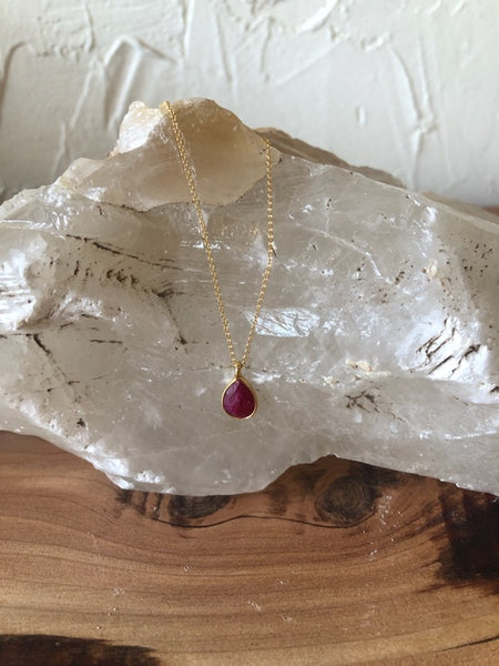 Necklace Mini Teardrop