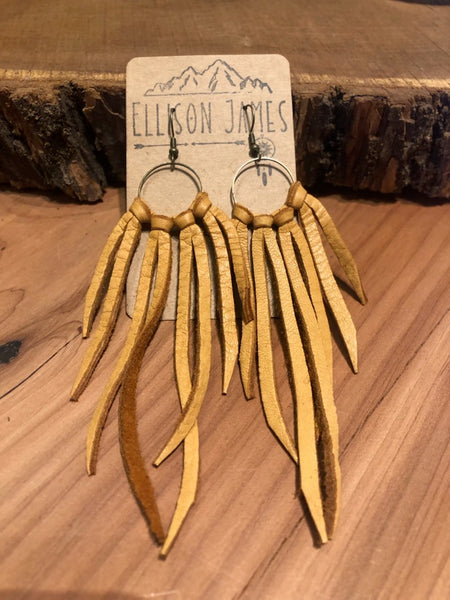 Classic Fringe Earring Leather
