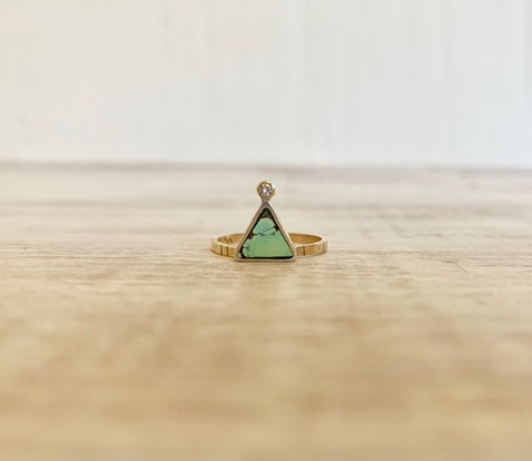 Triangle Ring with Diamond