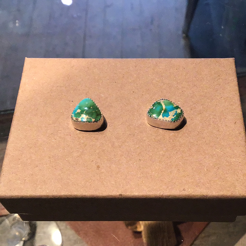 Earring Turquoise Stud