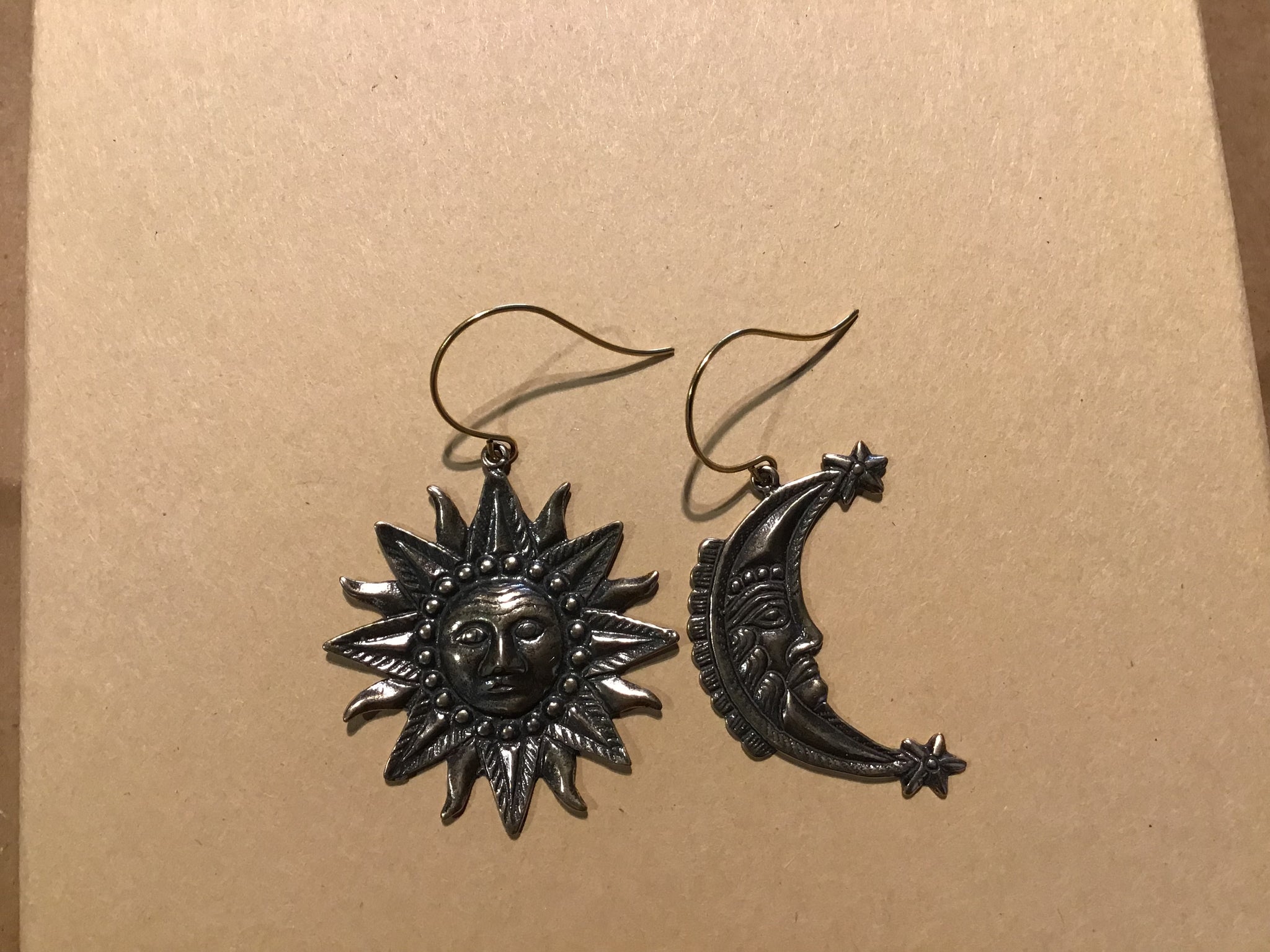 Luz Luna Earring