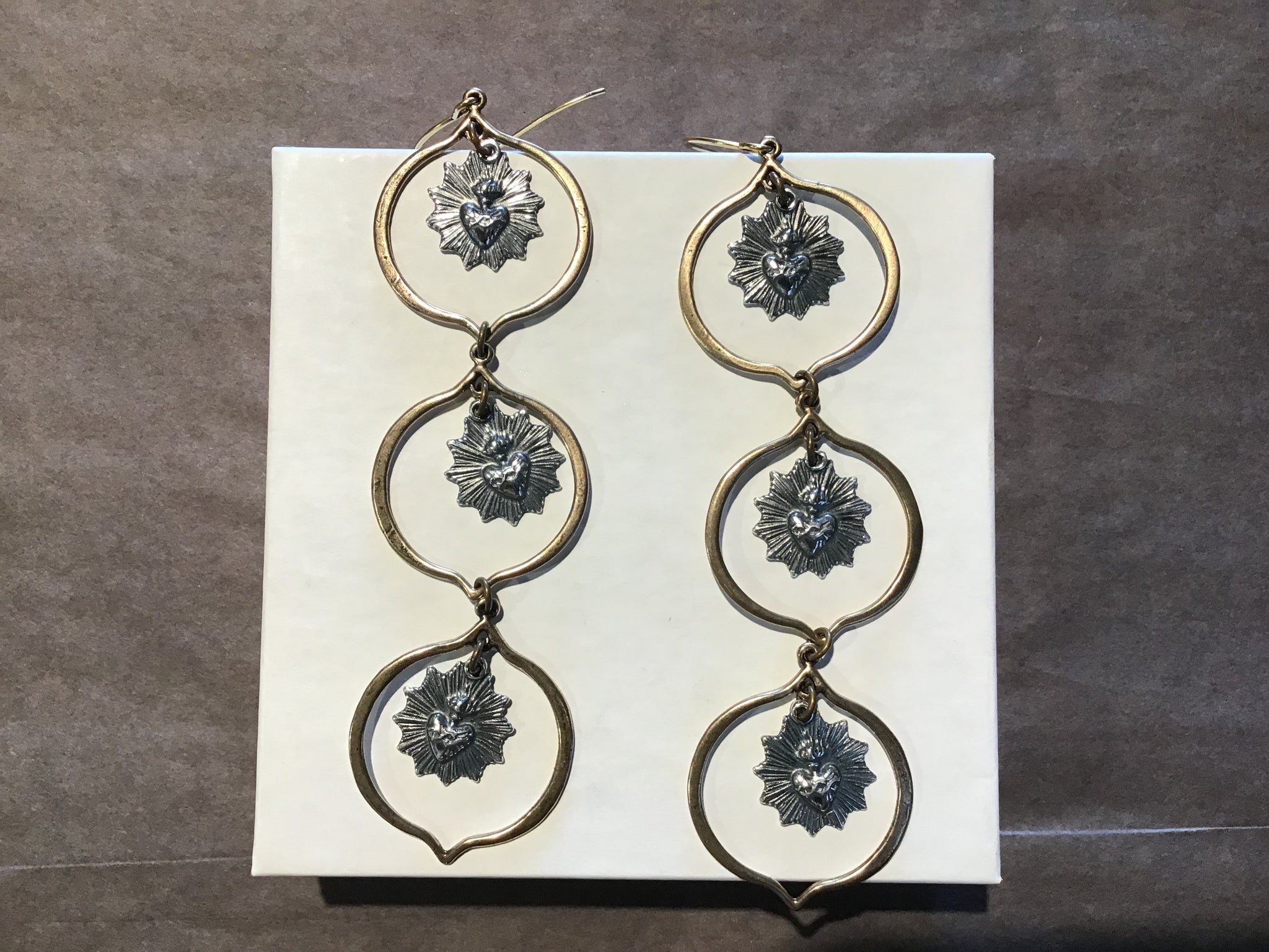 Sacre coure Earrings