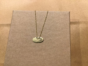 Necklace Oval disc on Chain